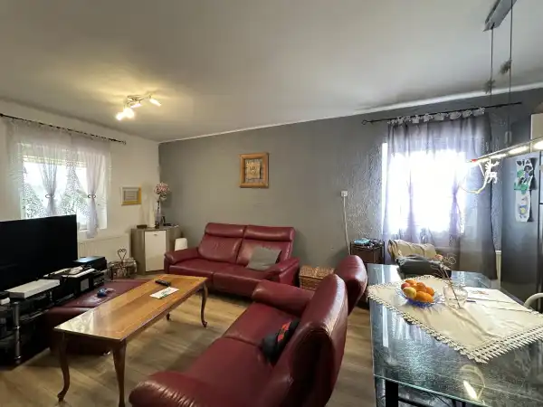 Eladó családi ház, Győrszentiván 2+1 szoba 100 m² 125 M Ft