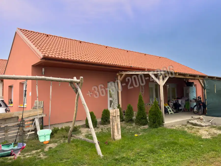 eladó családi ház, Levél