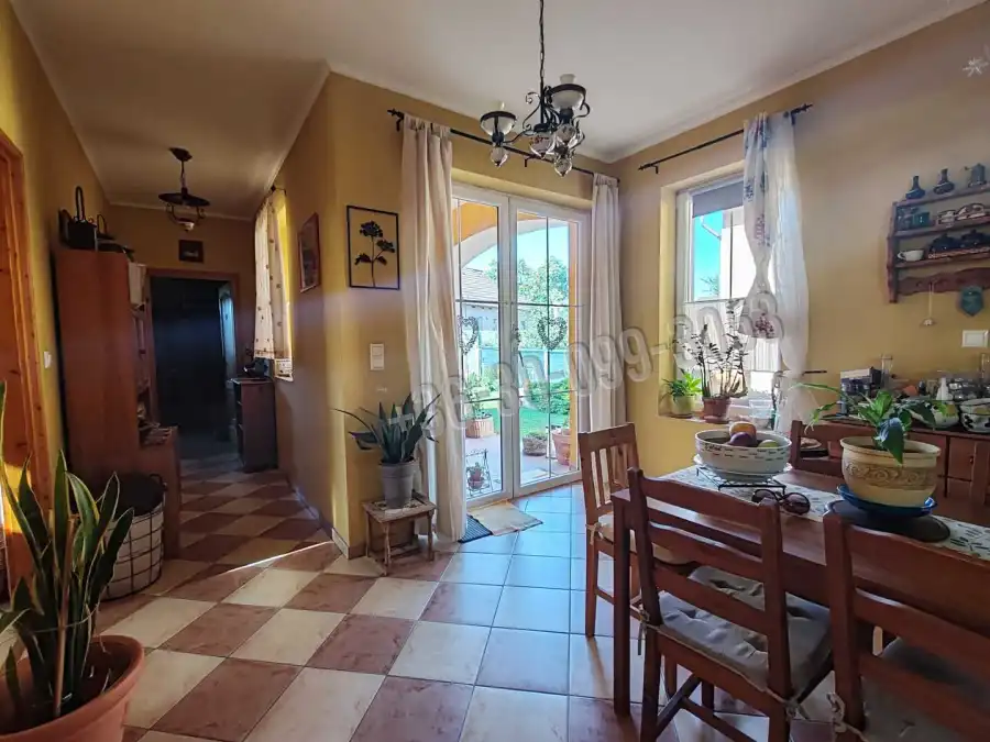 eladó családi ház, Rajka