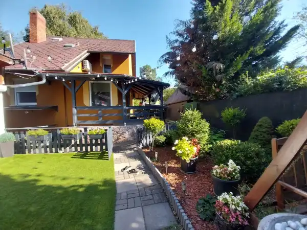 Eladó családi ház, Tata 4+1 szoba 142 m² 118 M Ft