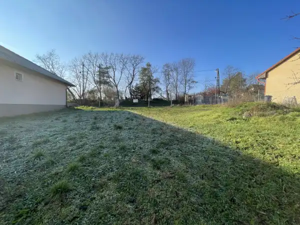 Eladó Építési telek, Környe 500 m² 20 M Ft