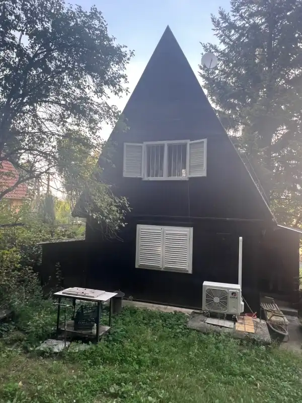 Eladó nyaraló, Tatabánya 1+2 szoba 75 m² 26.8 M Ft