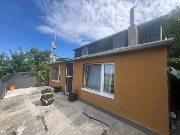 Eladó nyaraló, Tatabánya 2+2 szoba 84 m² 30.99 M Ft