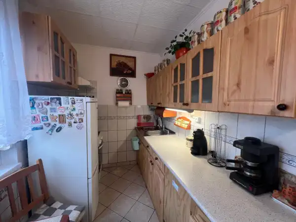 Eladó panellakás, Tatabánya 3 szoba 68 m² 53.9 M Ft