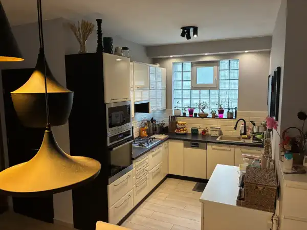 Eladó téglalakás, Győr 3 szoba 92 m² 96.5 M Ft